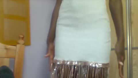 Snapshot of petite_ariana chatting on 8, 2, 2026 ariana online show from 8, 2, 2026