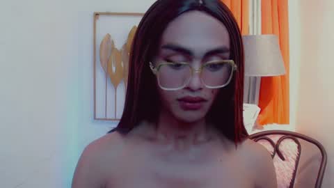 Snapshot of petite_barbie88 chatting on 18, 6, 2026 petite_barbie88 online show from 18, 6, 2026