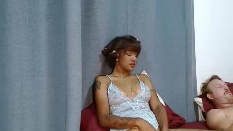 Snapshot of petitebubblegum chatting on 13, 2, 2025 Caramel princesa online show from 13, 2, 2025