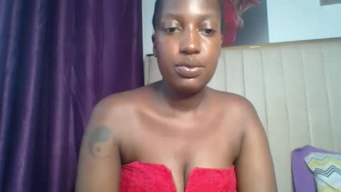 petiteebony6 online show from 28, 4, 2026