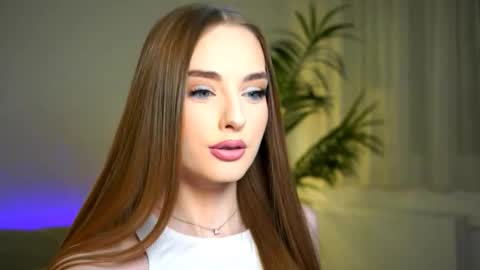 Petitegonwiild online show from 2, 12, 2025