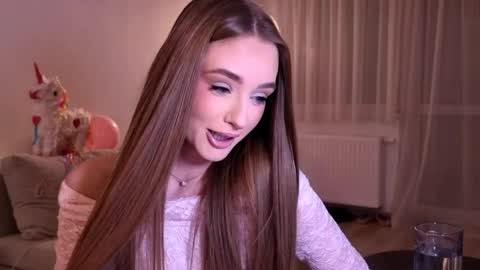 Snapshot of petitegonwiild chatting on 3, 6, 2026 Petitegonwiild online show from 3, 6, 2026