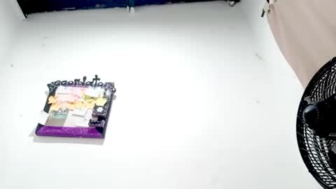 Snapshot of petiteivoryqueen chatting on 7, 11, 2025 danna online show from 7, 11, 2025