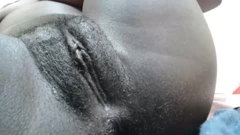 petiteme1 online show from 26, 10, 2025