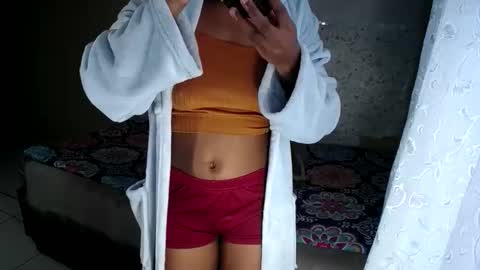 Snapshot of petitesammy chatting on 30, 4, 2026 petitesammy online show from 30, 4, 2026