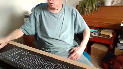 petitwilly online show from 21, 4, 2026