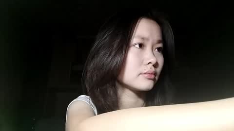 Snapshot of petronilayoshimori chatting on 1, 12, 2025 Hello Viola here online show from 1, 12, 2025