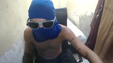 petty_boy777 online show from 19, 1, 2026