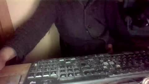 Snapshot of peyo873996 chatting on 16, 4, 2026 peyo873996 online show from 16, 4, 2026