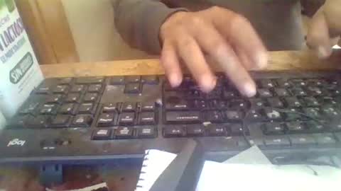 Snapshot of peyo873996 chatting on 15, 5, 2026 peyo873996 online show from 15, 5, 2026