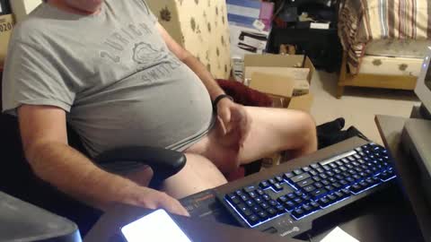 Snapshot of pghhorny2 chatting on 4, 10, 2025 pghhorny2 online show from 4, 10, 2025