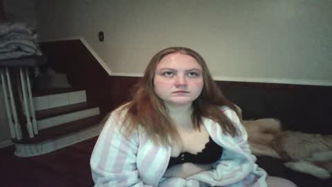 Snapshot of phatassblond chatting on 19, 1, 2026 PhatAssBlond online show from 19, 1, 2026