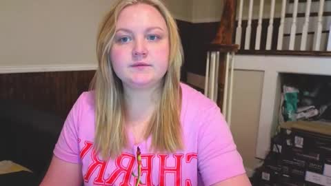 Snapshot of phatassblond chatting on 14, 2, 2026 PhatAssBlond online show from 14, 2, 2026