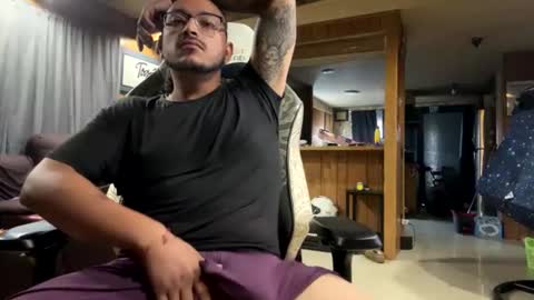 Snapshot of phdaddy21 chatting on 5, 7, 2026 PHDaddy21 online show from 5, 7, 2026