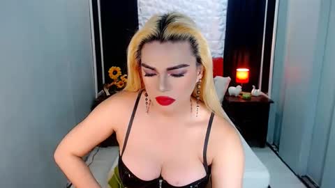 Snapshot of phenominalduodiva chatting on 2, 2, 2026 cervena online show from 2, 2, 2026