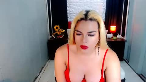 Snapshot of phenominalduodiva chatting on 3, 2, 2026 cervena online show from 3, 2, 2026