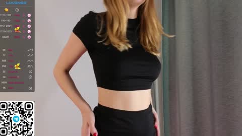 Snapshot of philippabrainard chatting on 1, 2, 2025 Hello guys Sweet Scarlett here NEXT LIVE 5AM 2 gmt online show from 1, 2, 2025