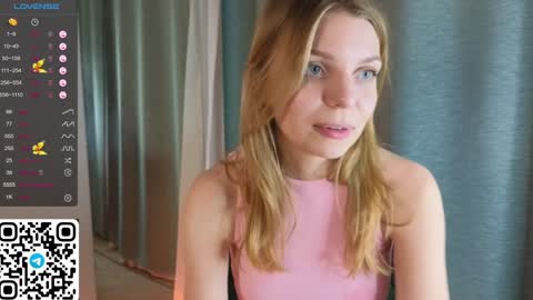 Snapshot of philippabrainard chatting on 5, 2, 2025 Hello guys Sweet Scarlett here NEXT LIVE 5AM 2 gmt online show from 5, 2, 2025