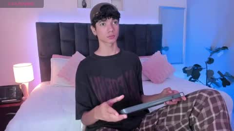 Phillip online show from 26, 5, 2026