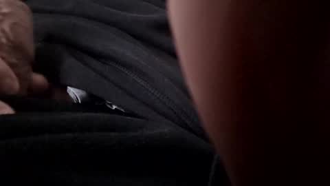 philllllll508346 online show from 2, 11, 2025