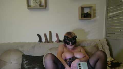 Snapshot of phryna84 chatting on 16, 1, 2026 phryna online show from 16, 1, 2026