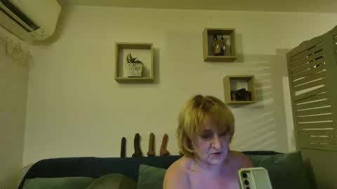 Snapshot of phryna84 chatting on 5, 2, 2026 phryna online show from 5, 2, 2026