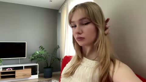 Snapshot of piastonesifer chatting on 18, 6, 2026 Kristie online show from 18, 6, 2026