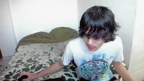 picaszomilos350 online show from 29, 11, 2025