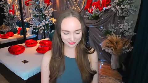 Emelie online show from 18, 2, 2025