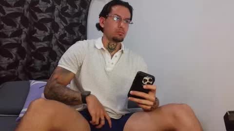 Snapshot of pierce_alex chatting on 14, 1, 2026 pierce_alex online show from 14, 1, 2026