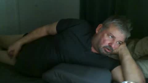 pierreth3 online show from 16, 12, 2025