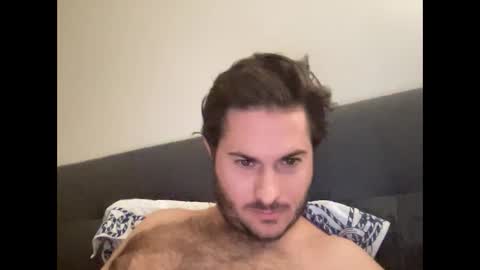 Snapshot of pierrot462900 chatting on 25, 12, 2024 pierrot462900 online show from 25, 12, 2024