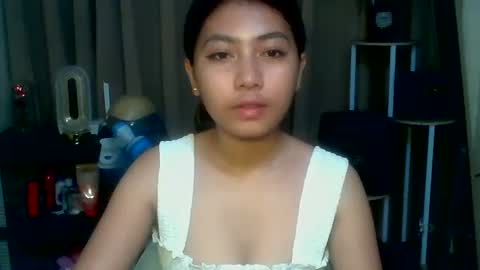 Snapshot of pinay_aangel chatting on 7, 4, 2026 pinay_aangel online show from 7, 4, 2026
