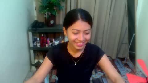 Snapshot of pinay_aangel chatting on 6, 5, 2026 pinay_aangel online show from 6, 5, 2026