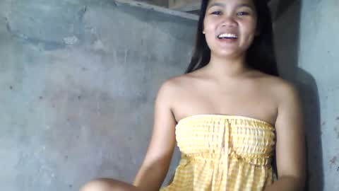 Snapshot of pinay_just18th chatting on 6, 8, 2026 pinay_just18th online show from 6, 8, 2026