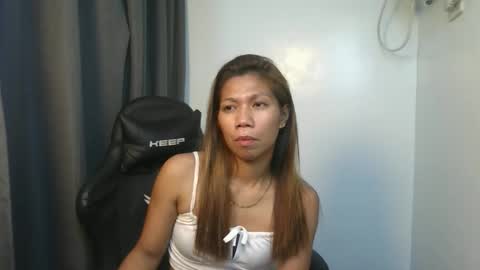 Snapshot of pinay_ysabell8 chatting on 26, 10, 2025 Crissabel online show from 26, 10, 2025