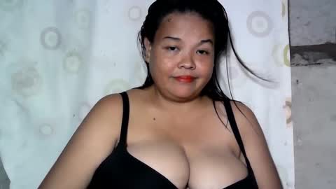 Snapshot of pinay_yummy28 chatting on 9, 1, 2025 pinay_yummy28 online show from 9, 1, 2025