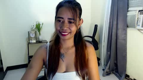 Snapshot of pinaymorena_renelda chatting on 25, 10, 2025 pinaymorena_renelda online show from 25, 10, 2025