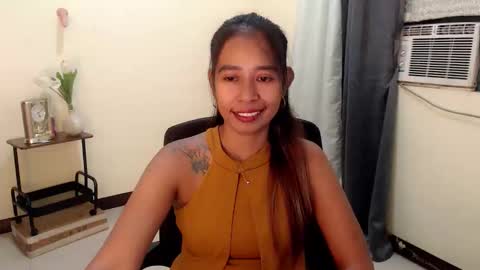 Snapshot of pinaymorena_renelda chatting on 7, 11, 2025 pinaymorena_renelda online show from 7, 11, 2025