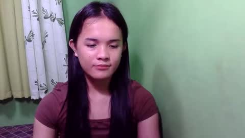 pinaymorena_rhowe online show from 7, 12, 2024