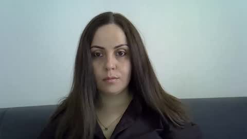 pineapple375 online show from 2, 4, 2026