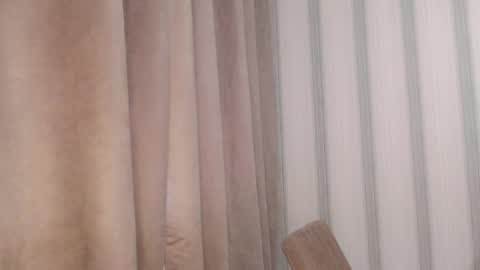       online show from 7, 4, 2026