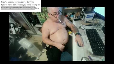 Snapshot of pini_z chatting on 30, 12, 2024 pini_z online show from 30, 12, 2024