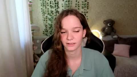 Snapshot of pink__sun chatting on 6, 6, 2026 Stephanie online show from 6, 6, 2026