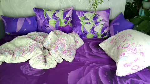 Snapshot of pink_light chatting on 7, 11, 2025 Tatyana online show from 7, 11, 2025