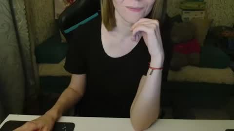 Snapshot of pink_martinis chatting on 10, 9, 2025 Pink MartinIS online show from 10, 9, 2025