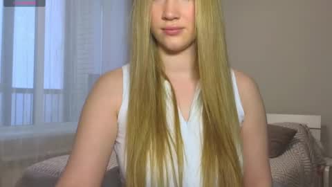 Snapshot of pink_rosee_ chatting on 11, 2, 2025   online show from 11, 2, 2025