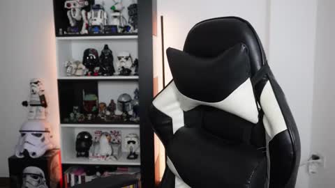 Emily online show from 7, 2, 2026