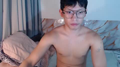 Snapshot of pinkcock_froi chatting on 8, 5, 2026 froi online show from 8, 5, 2026