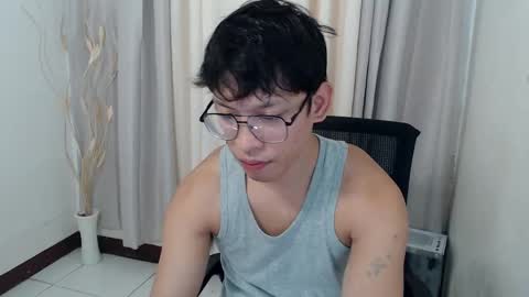 Snapshot of pinkcock_froi chatting on 25, 5, 2026 froi online show from 25, 5, 2026